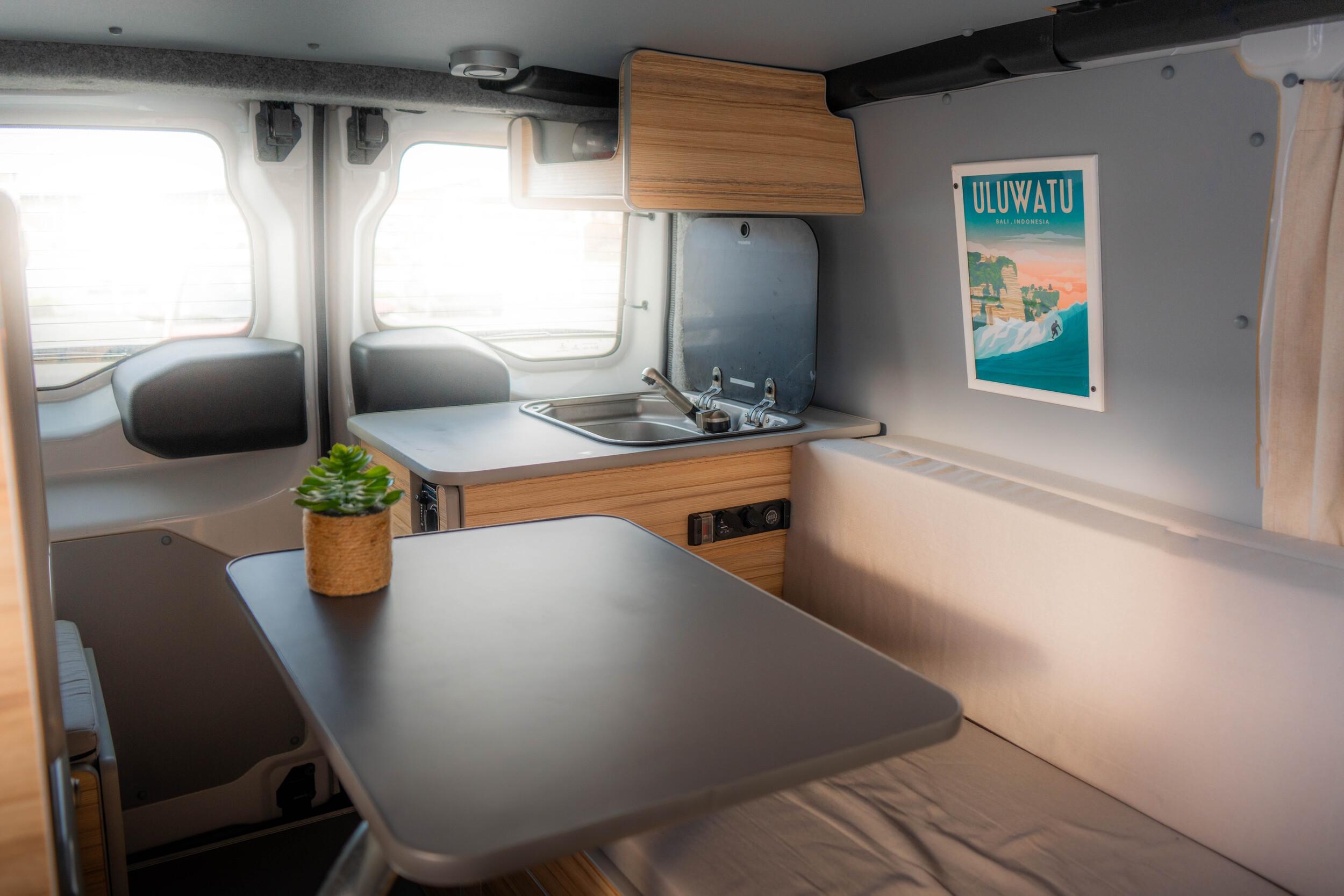 Van aménagement intérieur